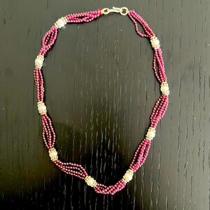 Garnet and pearl Beaded Necklace with silver beating, and a silver class